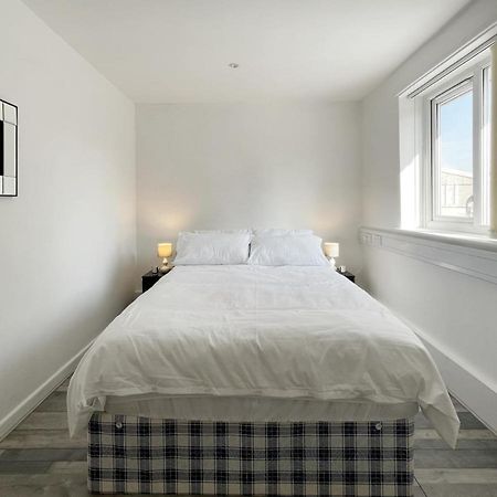 Apartamento Bright, Warm & Cozy House In Harpurhey Mánchester Exterior foto